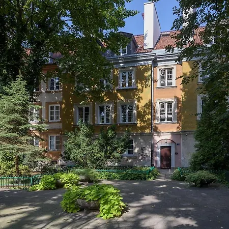 Apartman Bright And Modern In The Heart Of The Old And New Town *