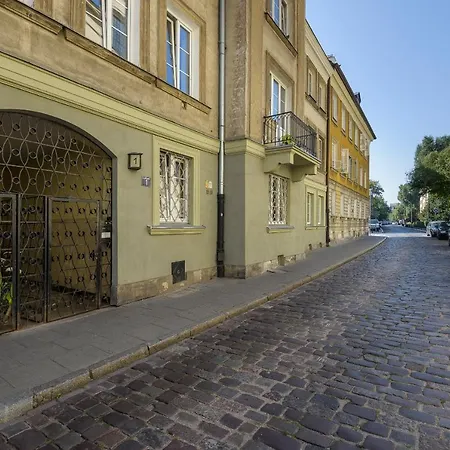 Bright And Modern In The Heart Of The Old And New Town Varsó